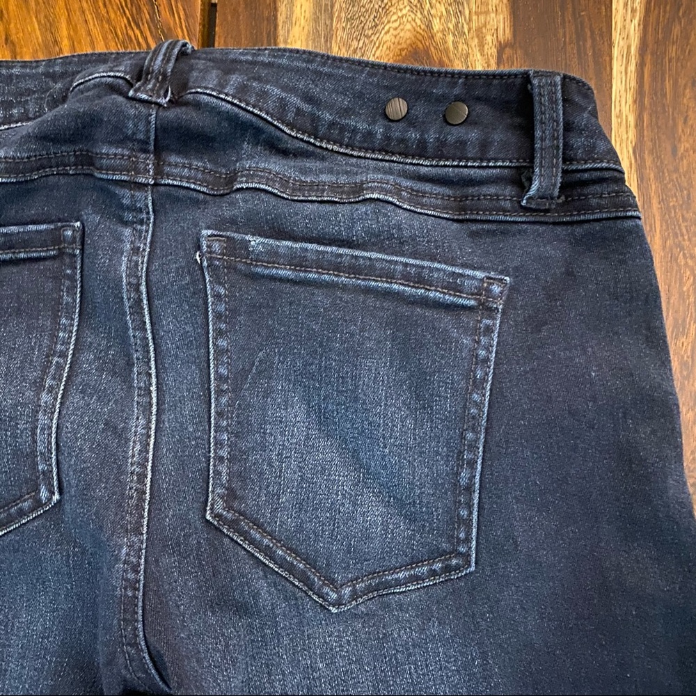 Cabi Dusk Destructed Skinny Jeans - Picture 10 of 11